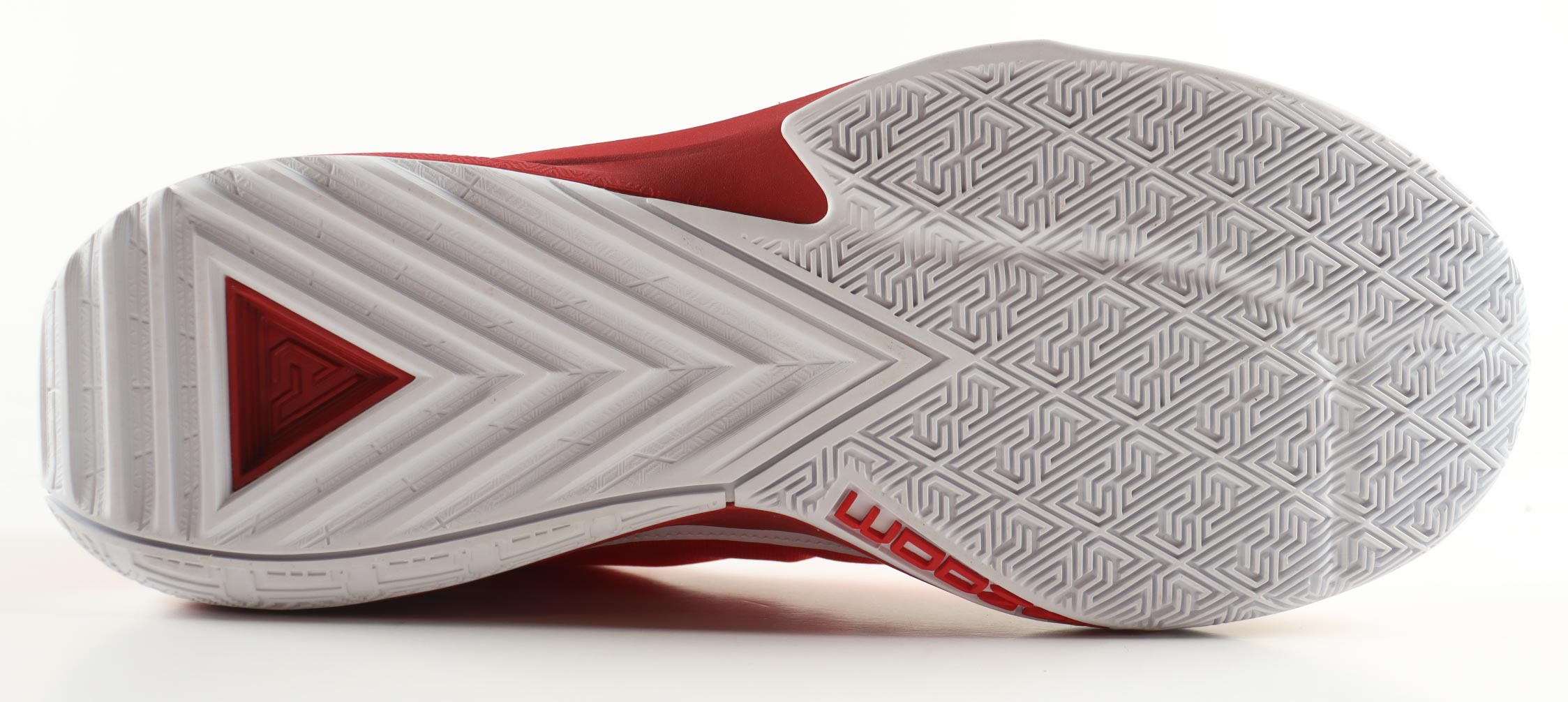 Giannis Antetokounmpo Signed Player Edition Basketball Shoe (Beckett) at PristineAuction.com Giannis Antetokounmpo Signed Player Edition Basketball Shoe (Beckett) at PristineAuction.com