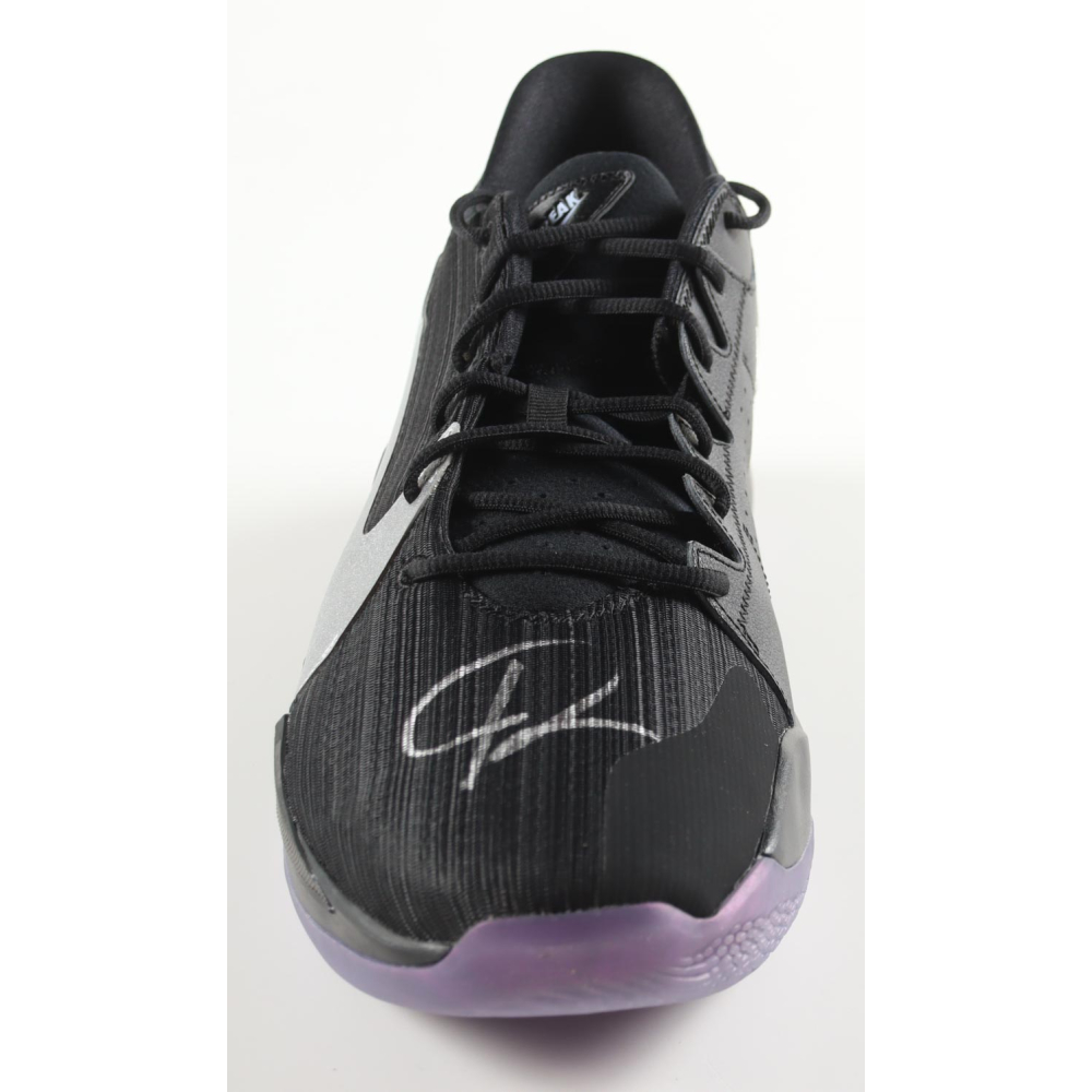 Giannis Antetokounmpo Signed Player Edition Basketball Shoe (Beckett) at PristineAuction.com