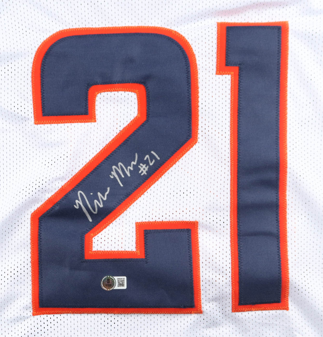 Riley Moss Signed Jersey (Beckett) at PristineAuction.com Riley Moss Signed Jersey (Beckett) at PristineAuction.com