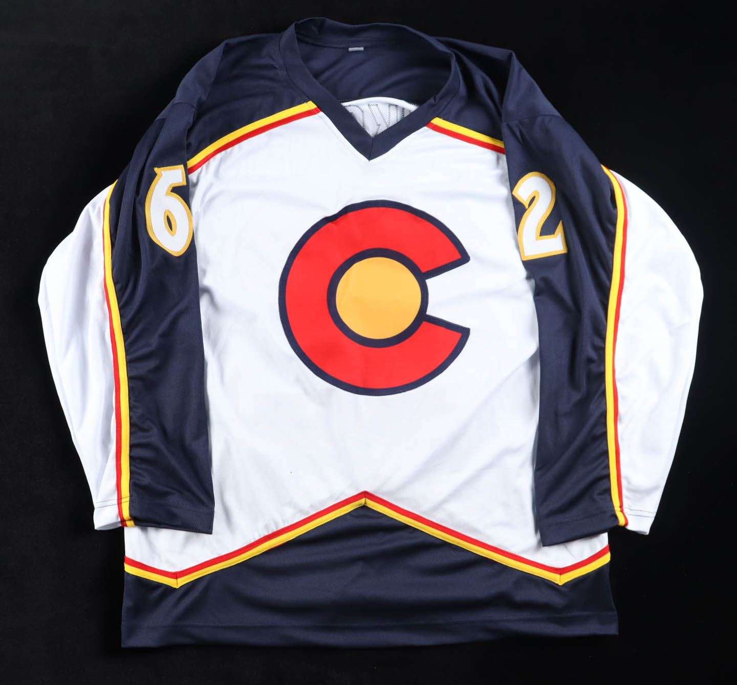 Artturi Lehkonen Signed Jersey (Beckett) at PristineAuction.com Artturi Lehkonen Signed Jersey (Beckett) at PristineAuction.com