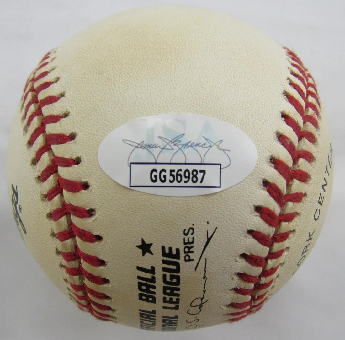 Eddie Mathews Signed ONL Baseball Inscribed "512 HRs" (JSA) at PristineAuction.com Eddie Mathews Signed ONL Baseball Inscribed "512 HRs" (JSA) at PristineAuction.com