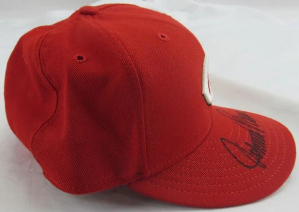 Johnny Bench Signed Reds Hat (Fleer) at PristineAuction.com Johnny Bench Signed Reds Hat (Fleer) at PristineAuction.com