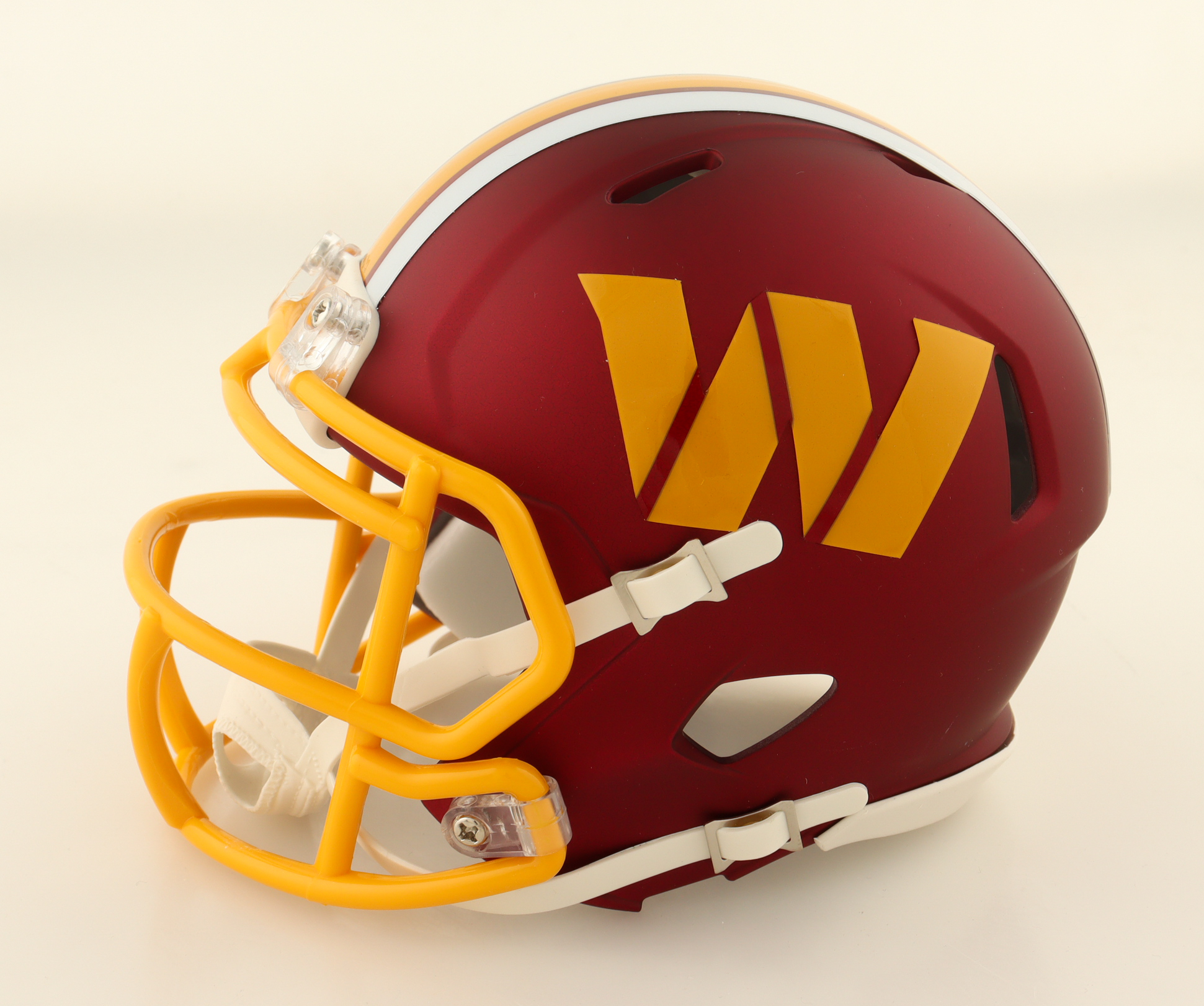 Jacory Croskey-Merritt Signed Commanders Speed Mini Helmet (Beckett) at PristineAuction.com Jacory Croskey-Merritt Signed Commanders Speed Mini Helmet (Beckett) at PristineAuction.com