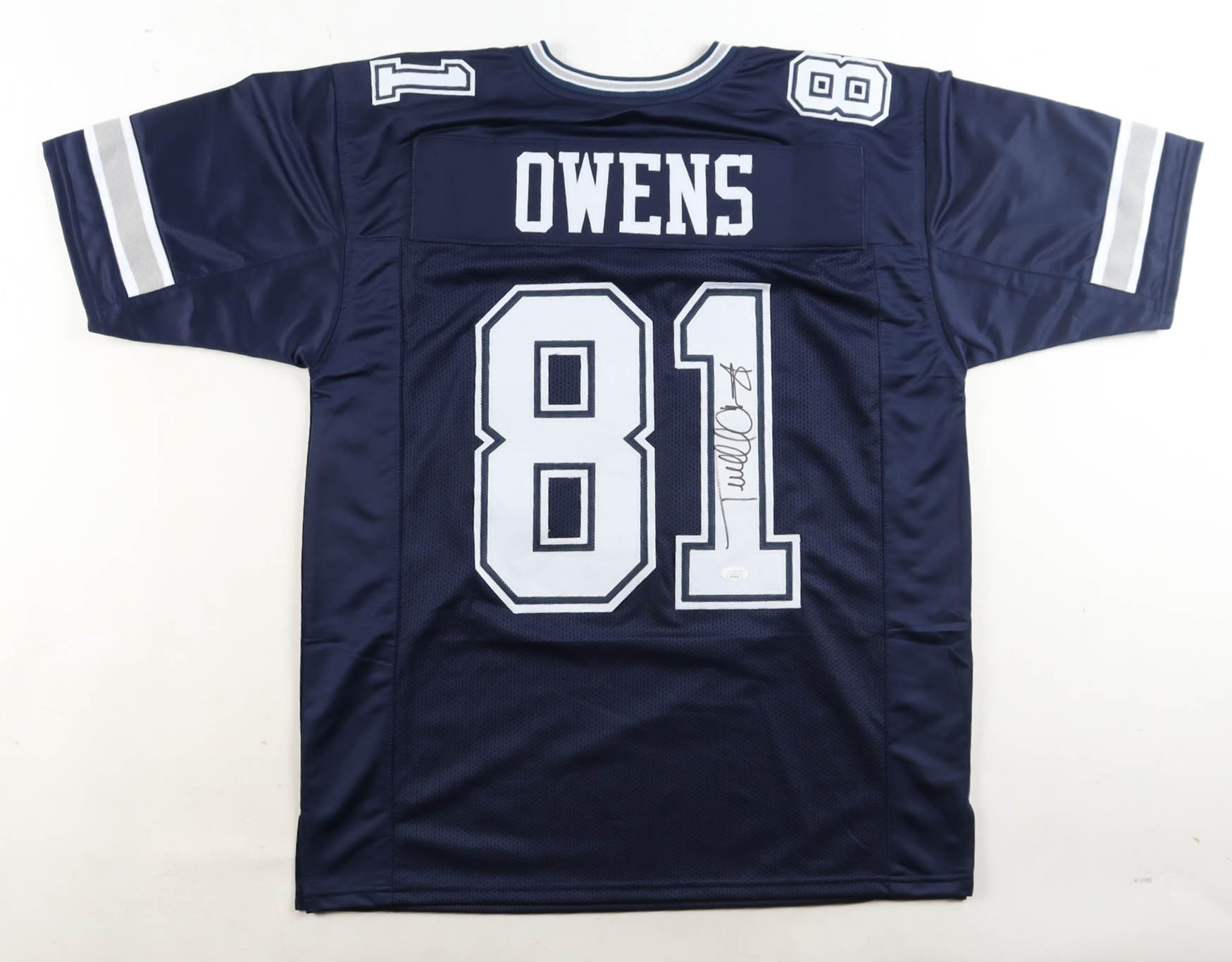 Terrell Owens Signed Jersey (JSA) at PristineAuction.com Terrell Owens Signed Jersey (JSA) at PristineAuction.com