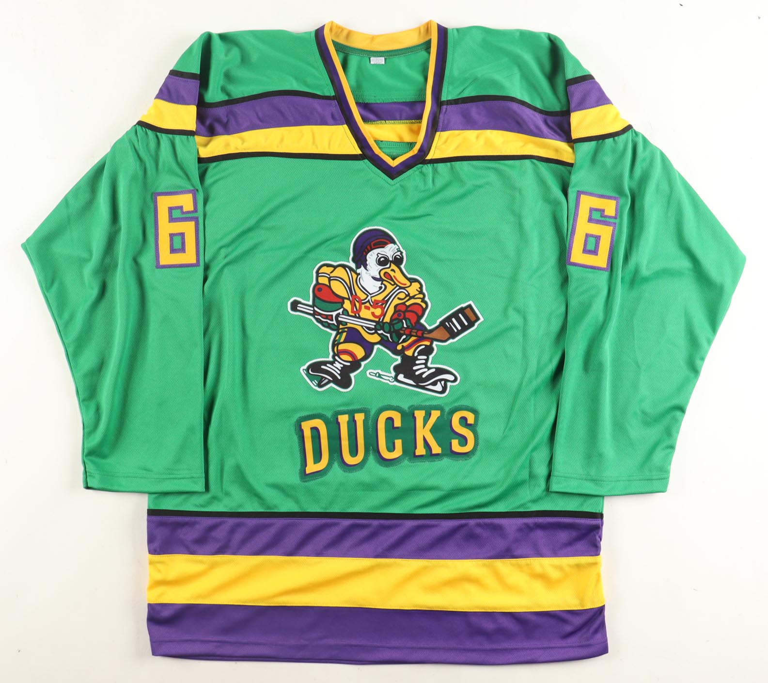 Emilio Estevez Signed Jersey (JSA) at PristineAuction.com Emilio Estevez Signed Jersey (JSA) at PristineAuction.com