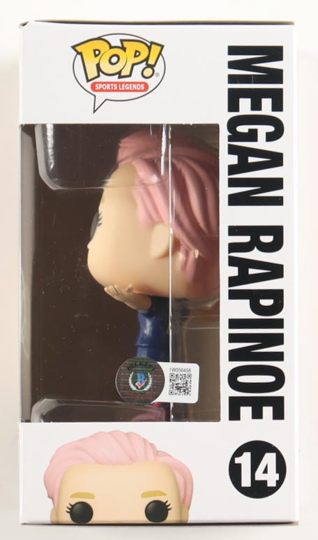 Megan Rapinoe Signed "Team USA" #11 Funko Pop! (Beckett) at PristineAuction.com Megan Rapinoe Signed "Team USA" #11 Funko Pop! (Beckett) at PristineAuction.com