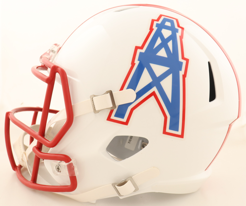 Earl Campbell Signed Oilers Full-Size Throwback Speed Helmet Inscribed "HOF 91" (Beckett) at PristineAuction.com Earl Campbell Signed Oilers Full-Size Throwback Speed Helmet Inscribed "HOF 91" (Beckett) at PristineAuction.com