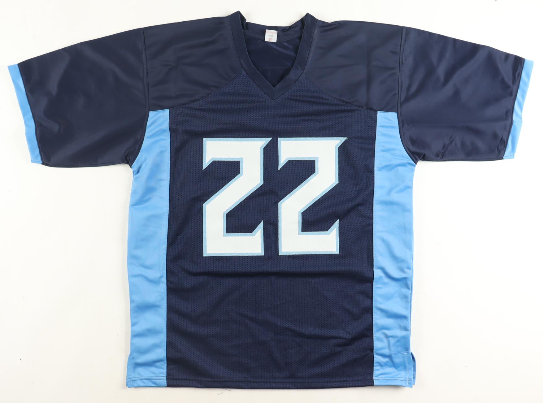 Derrick Henry Jersey at PristineAuction.com Derrick Henry Jersey at PristineAuction.com