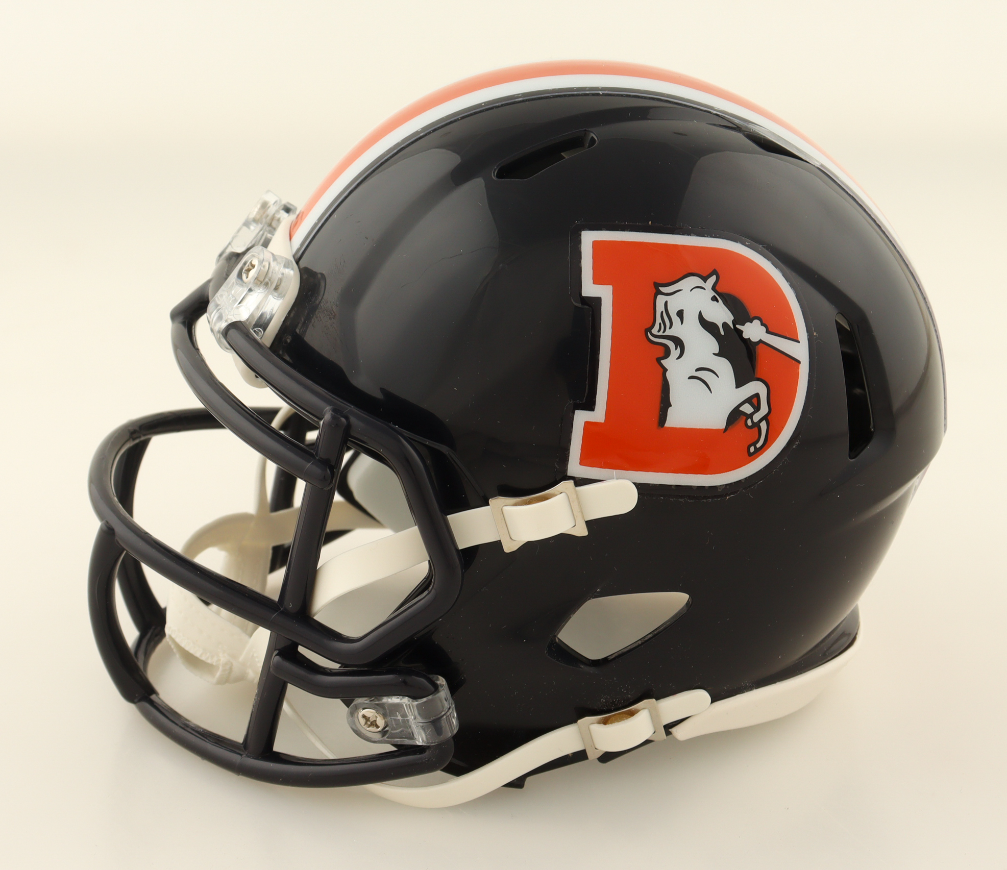 Randy Gradishar Signed Broncos Throwback Speed Mini Helmet Inscribed "HOF 24" (Beckett) at PristineAuction.com Randy Gradishar Signed Broncos Throwback Speed Mini Helmet Inscribed "HOF 24" (Beckett) at PristineAuction.com