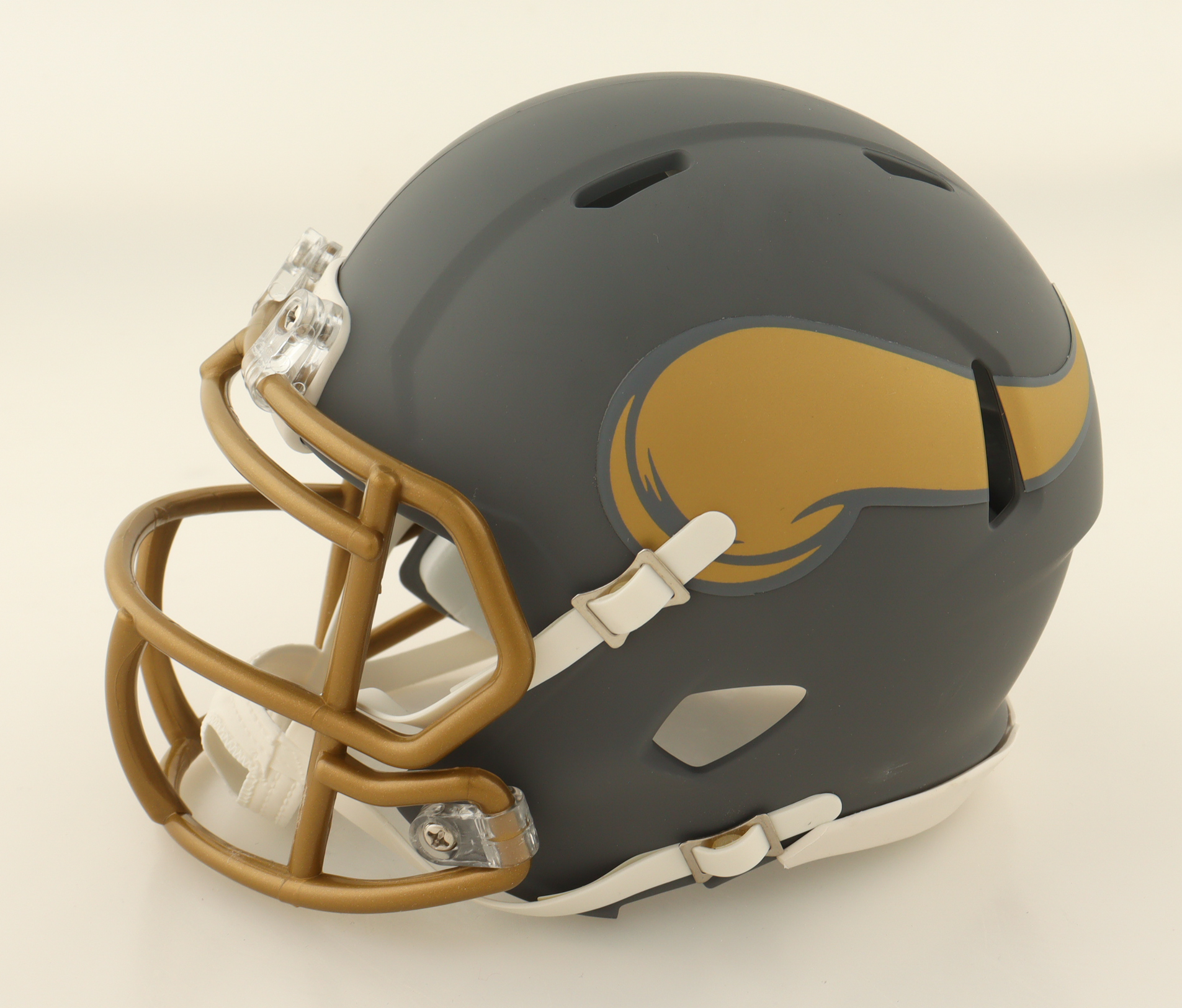 Daunte Culpepper Signed Vikings Slate Alternate Speed Mini Helmet (Schwartz) at PristineAuction.com Daunte Culpepper Signed Vikings Slate Alternate Speed Mini Helmet (Schwartz) at PristineAuction.com