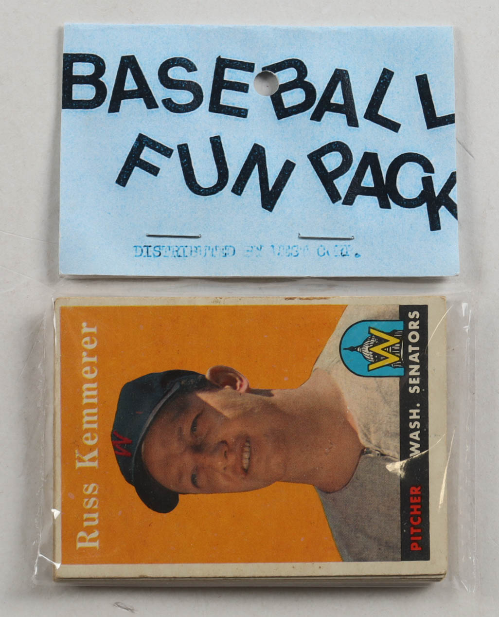 1958 Topps Baseball Card Fun Pack with (10) Cards at PristineAuction.com 1958 Topps Baseball Card Fun Pack with (10) Cards at PristineAuction.com