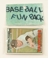 1967 Topps Baseball Card Fun Pack with (10) Cards at PristineAuction.com