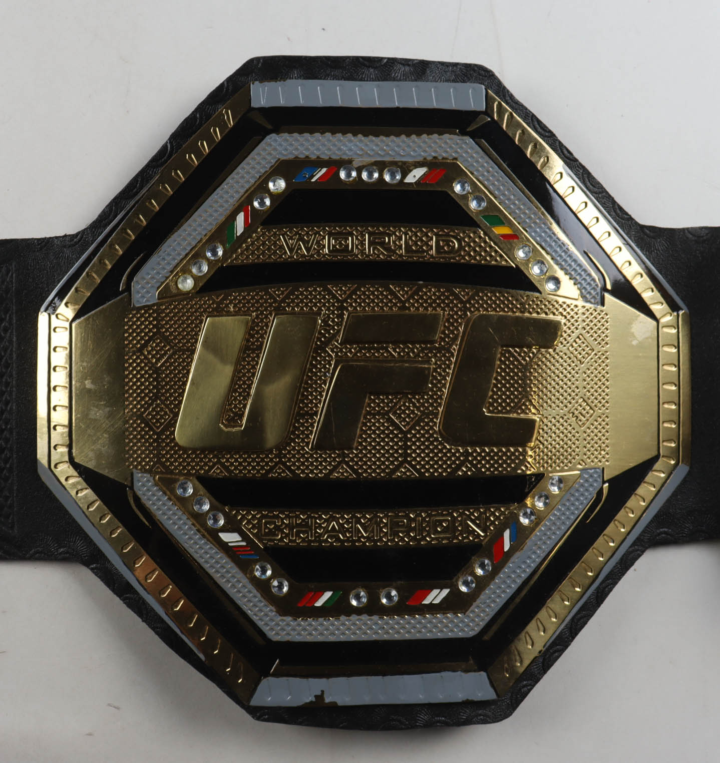 Charles Oliveira Signed Full-Size UFC Championship Belt (Beckett) at PristineAuction.com Charles Oliveira Signed Full-Size UFC Championship Belt (Beckett) at PristineAuction.com