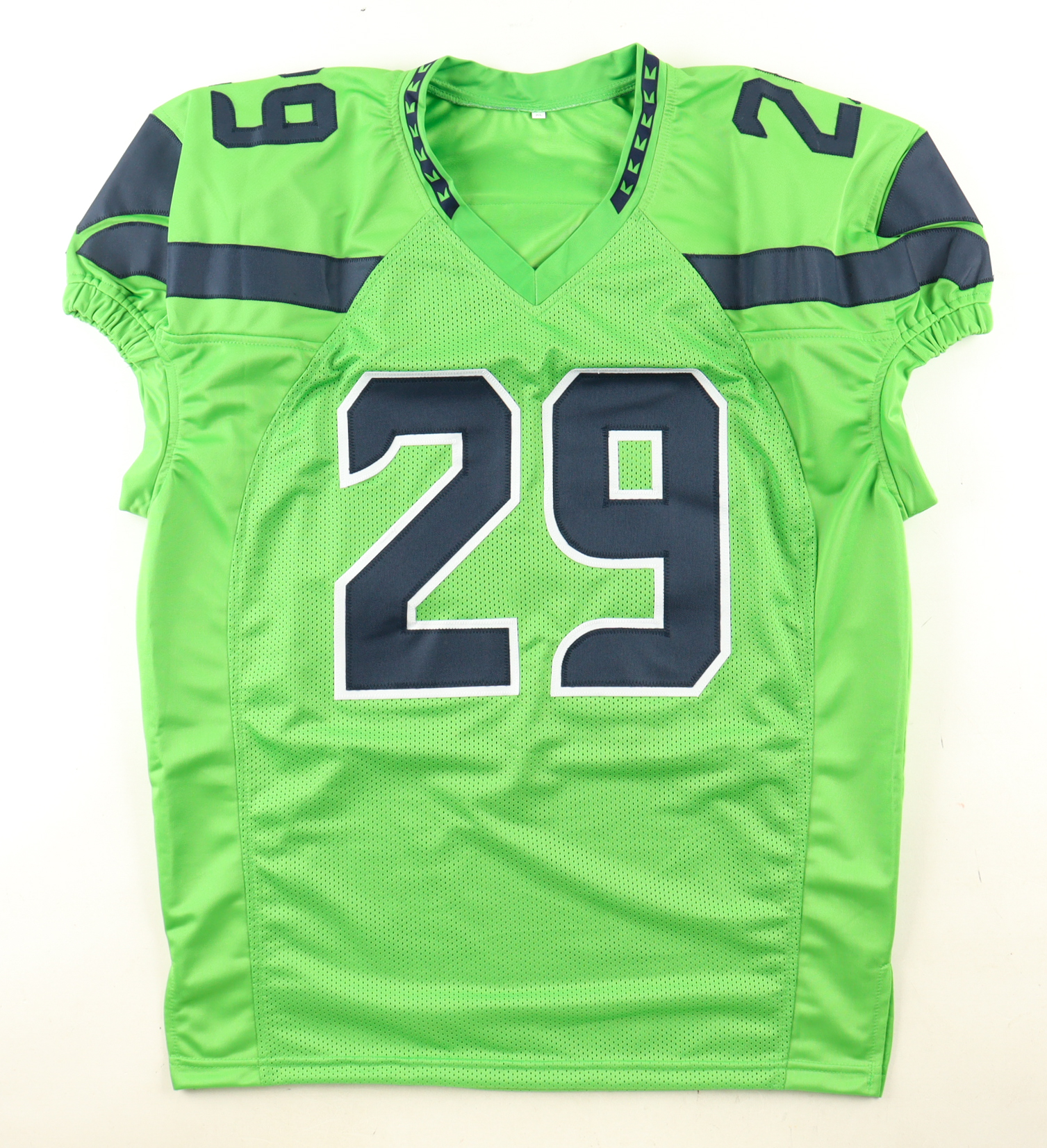 Earl Thomas III Signed Jersey (Beckett) at PristineAuction.com Earl Thomas III Signed Jersey (Beckett) at PristineAuction.com