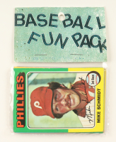 1975 Topps Baseball Card Fun Pack with (10) Cards at PristineAuction.com