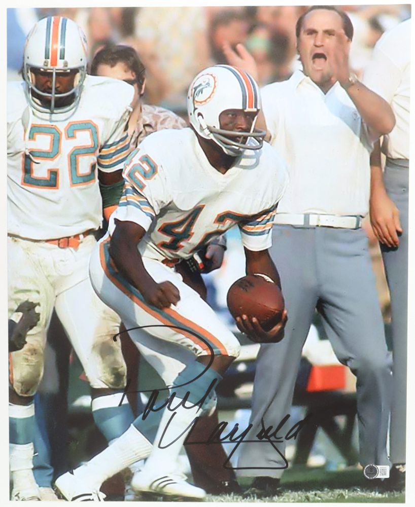 Paul Warfield Signed Dolphins 16x20 Photo (Beckett) at PristineAuction.com Paul Warfield Signed Dolphins 16x20 Photo (Beckett) at PristineAuction.com