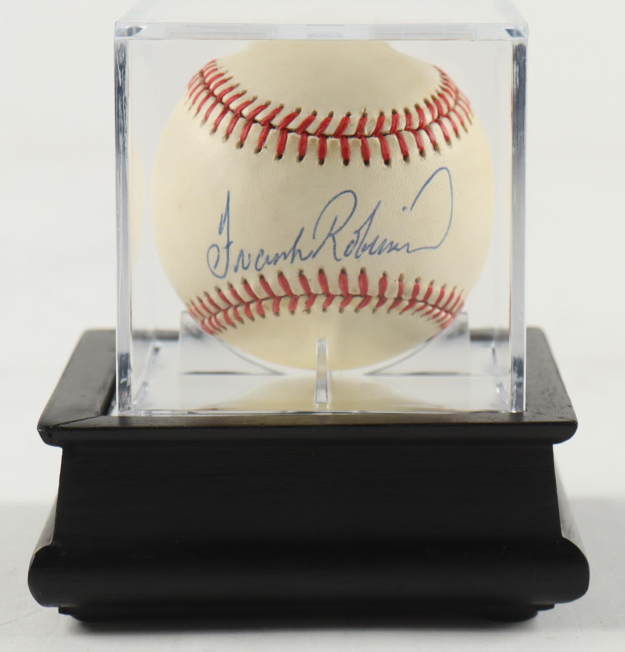 Frank Robinson Signed OAL Baseball With Display Case (PSA) at PristineAuction.com Frank Robinson Signed OAL Baseball With Display Case (PSA) at PristineAuction.com