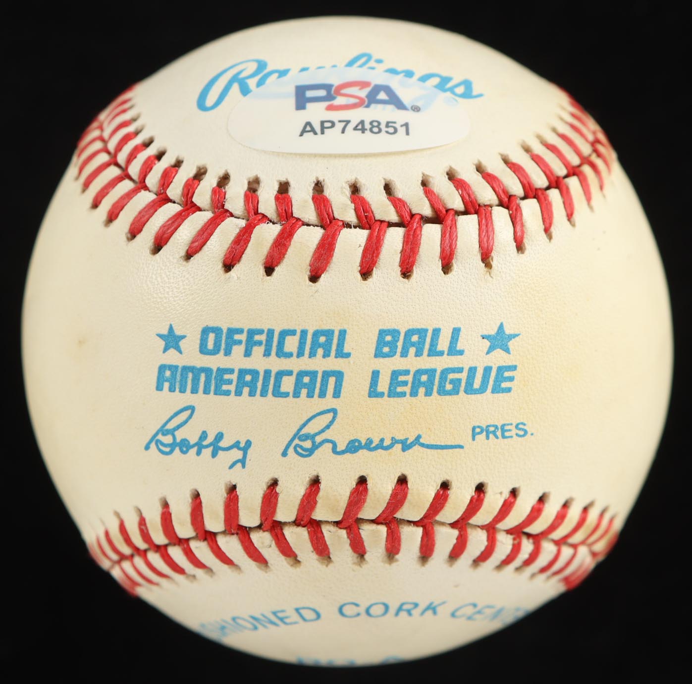 Frank Robinson Signed OAL Baseball With Display Case (PSA) at PristineAuction.com Frank Robinson Signed OAL Baseball With Display Case (PSA) at PristineAuction.com