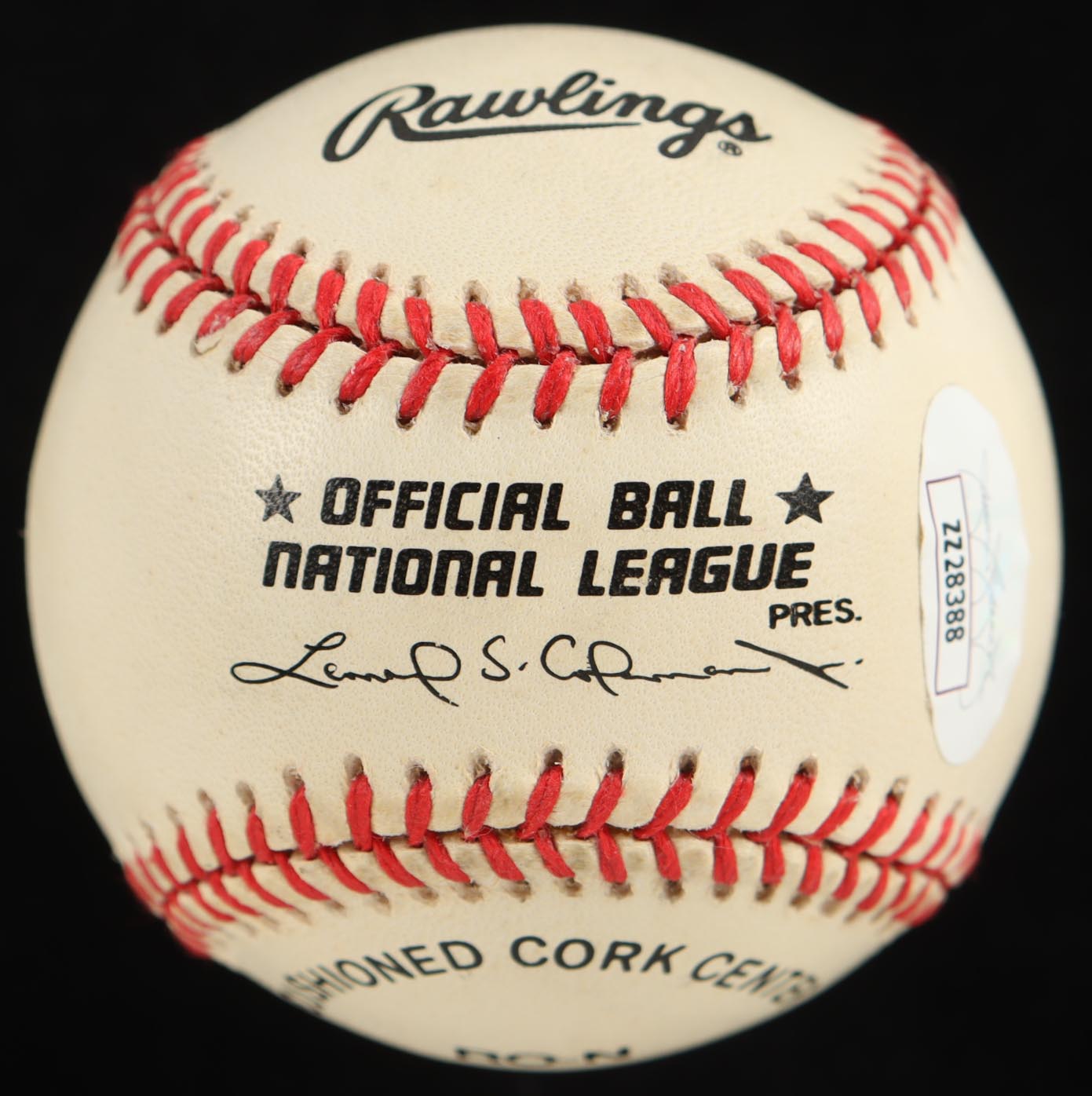 Hank Aaron Signed ONL Baseball With Display Case (JSA) at PristineAuction.com Hank Aaron Signed ONL Baseball With Display Case (JSA) at PristineAuction.com