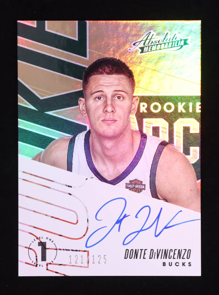 Donte DiVincenzo 2018-19 Absolute Memorabilia Rookie Autographs #17 RC #121/125 at PristineAuction.com Donte DiVincenzo 2018-19 Absolute Memorabilia Rookie Autographs #17 RC #121/125 at PristineAuction.com