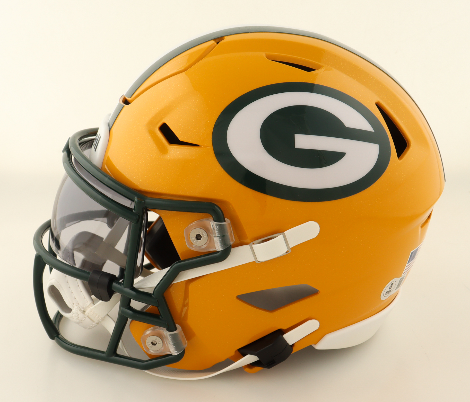 Jordan Love Signed Packers Mid-Size SpeedFlex Helmet With Visor (Beckett) at PristineAuction.com Jordan Love Signed Packers Mid-Size SpeedFlex Helmet With Visor (Beckett) at PristineAuction.com