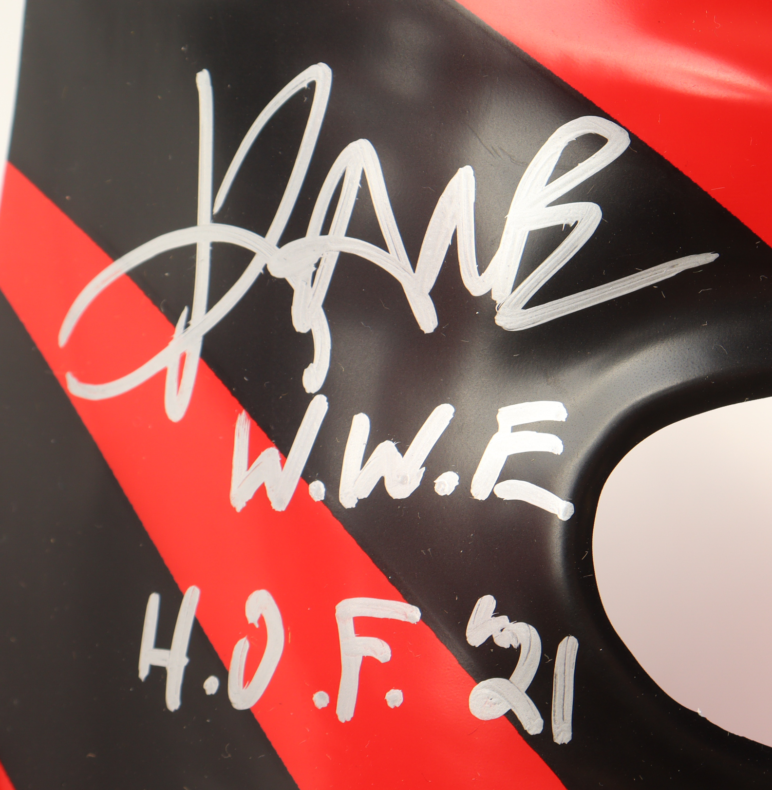 Kane Signed WWE Mask Inscribed "WWE HOF 21" (JSA) at PristineAuction.com Kane Signed WWE Mask Inscribed "WWE HOF 21" (JSA) at PristineAuction.com