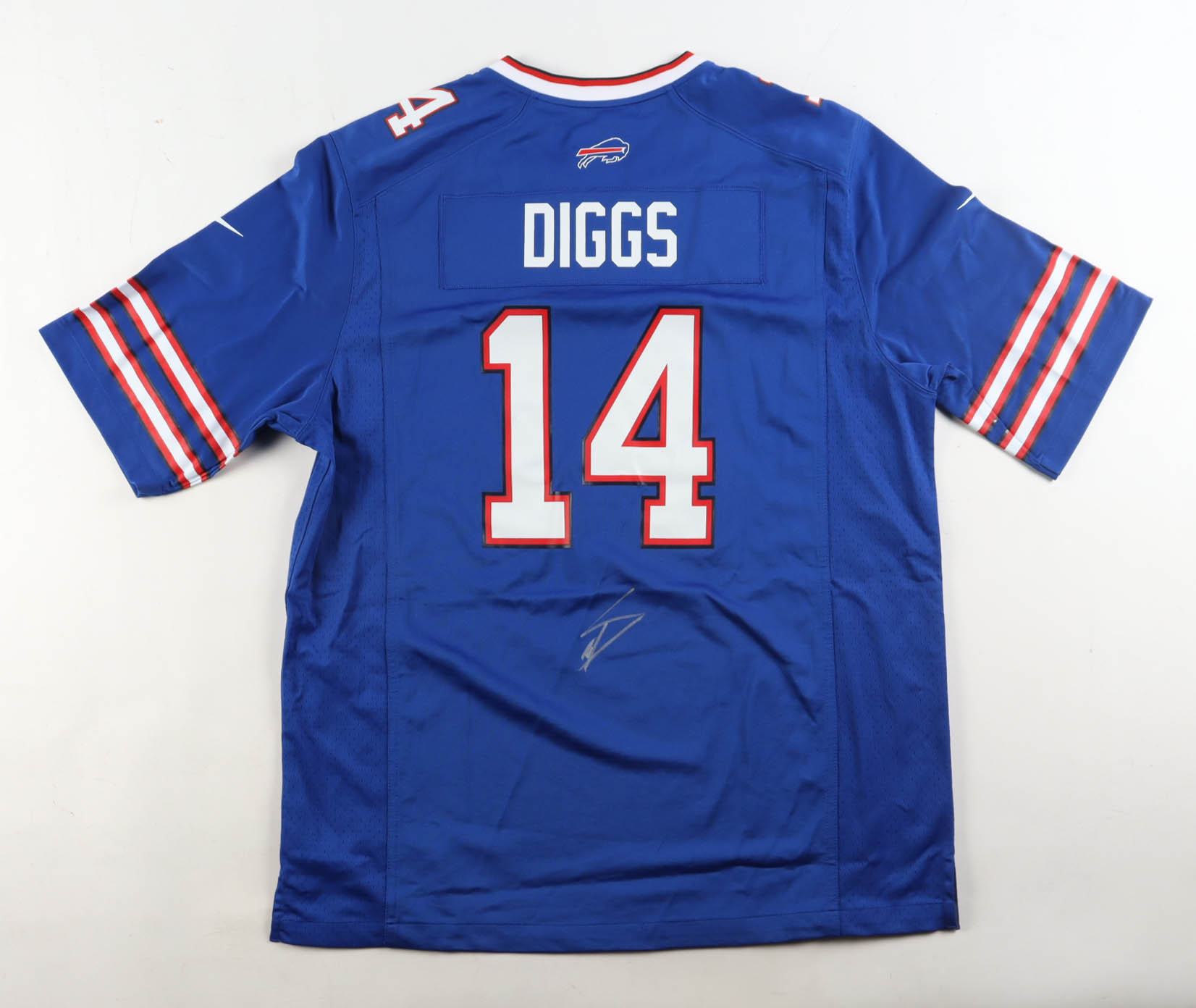 Stefon Diggs Signed Bills Nike Authentic Jersey (Beckett) at PristineAuction.com Stefon Diggs Signed Bills Nike Authentic Jersey (Beckett) at PristineAuction.com