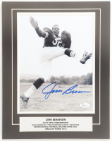 Jim Brown Signed 11x14 Custom Matted Photo Display (JSA) at PristineAuction.com