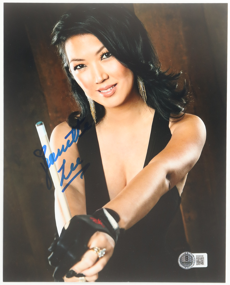 Jeanette Lee Signed 8x10 Photo (Beckett) at PristineAuction.com Jeanette Lee Signed 8x10 Photo (Beckett) at PristineAuction.com