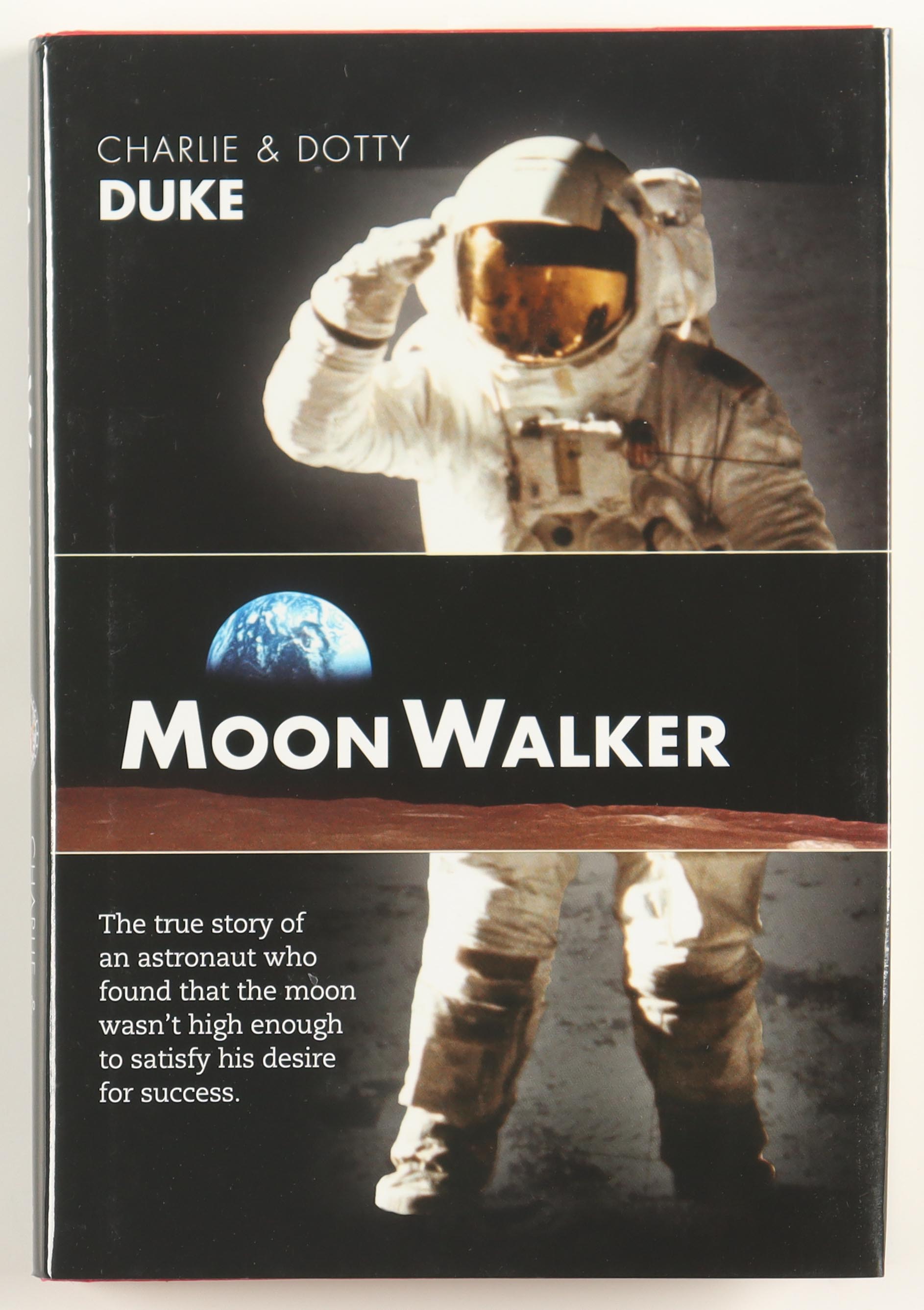 Charles Duke Signed "MoonWalker" Hardcover Book (AIV) at PristineAuction.com Charles Duke Signed "MoonWalker" Hardcover Book (AIV) at PristineAuction.com