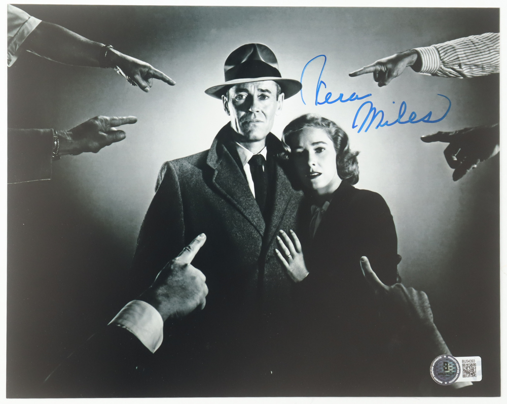 Vera Miles Signed "The Wrong Man" 8x10 Photo (Beckett) at PristineAuction.com Vera Miles Signed "The Wrong Man" 8x10 Photo (Beckett) at PristineAuction.com