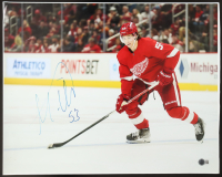 Moritz Seider Signed Red Wings 16x20 Photo (Beckett) at PristineAuction.com