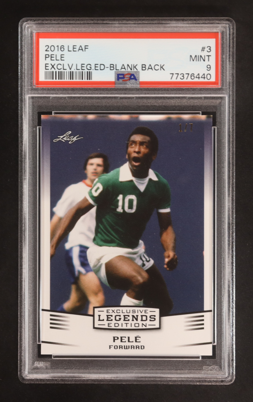 Pele 2016 Leaf Exclusive Legends Edition Blank Back Blue #3 at PristineAuction.com Pele 2016 Leaf Exclusive Legends Edition Blank Back Blue #3 at PristineAuction.com