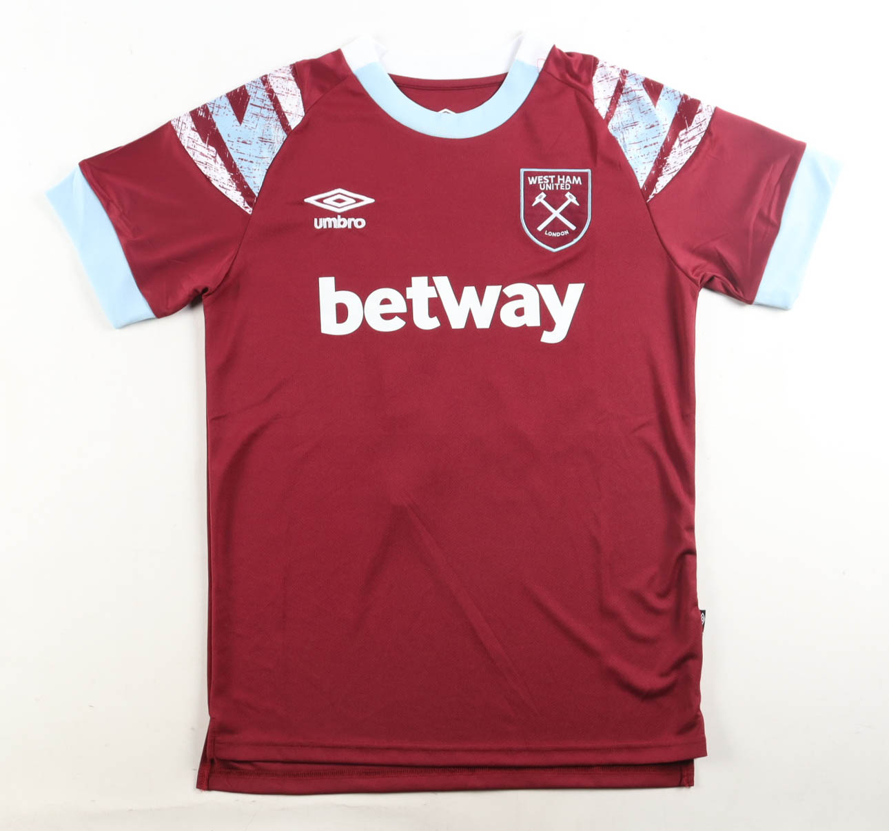 Declan Rice Signed West Ham United F.C. Umbro Authentic Jersey (Beckett) at PristineAuction.com Declan Rice Signed West Ham United F.C. Umbro Authentic Jersey (Beckett) at PristineAuction.com