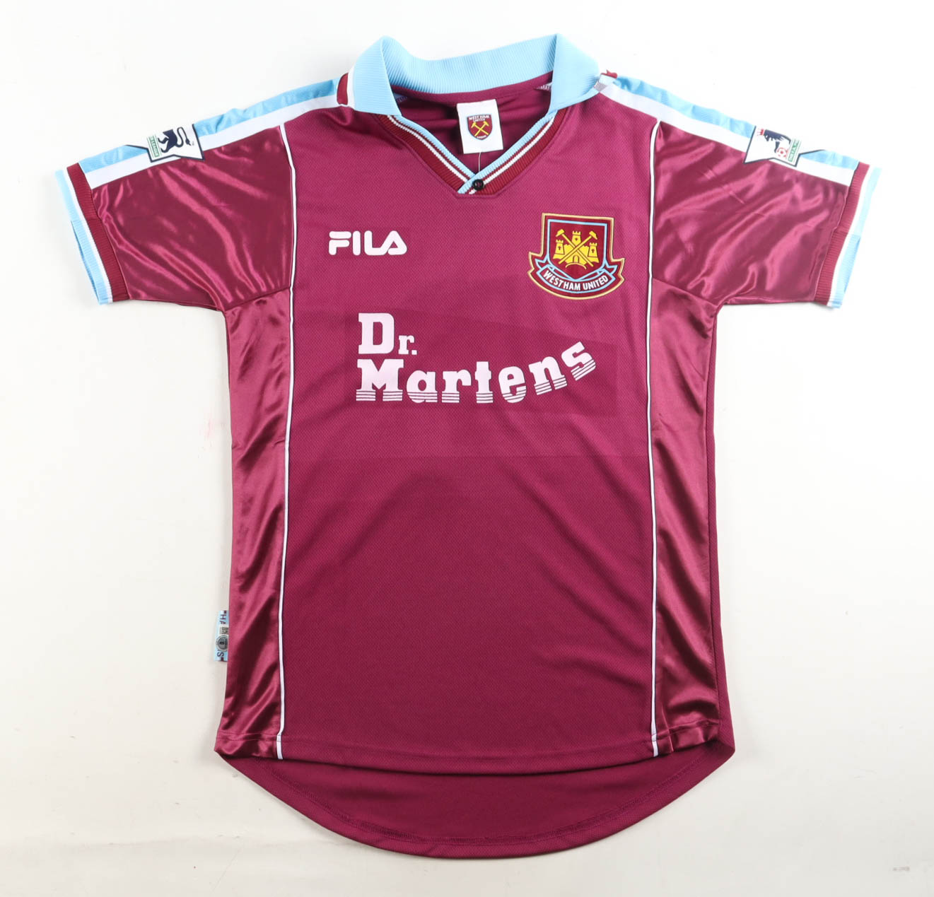 Paolo Di Canio Signed West Ham United F.C. Fila Authentic Jersey (Beckett) at PristineAuction.com Paolo Di Canio Signed West Ham United F.C. Fila Authentic Jersey (Beckett) at PristineAuction.com