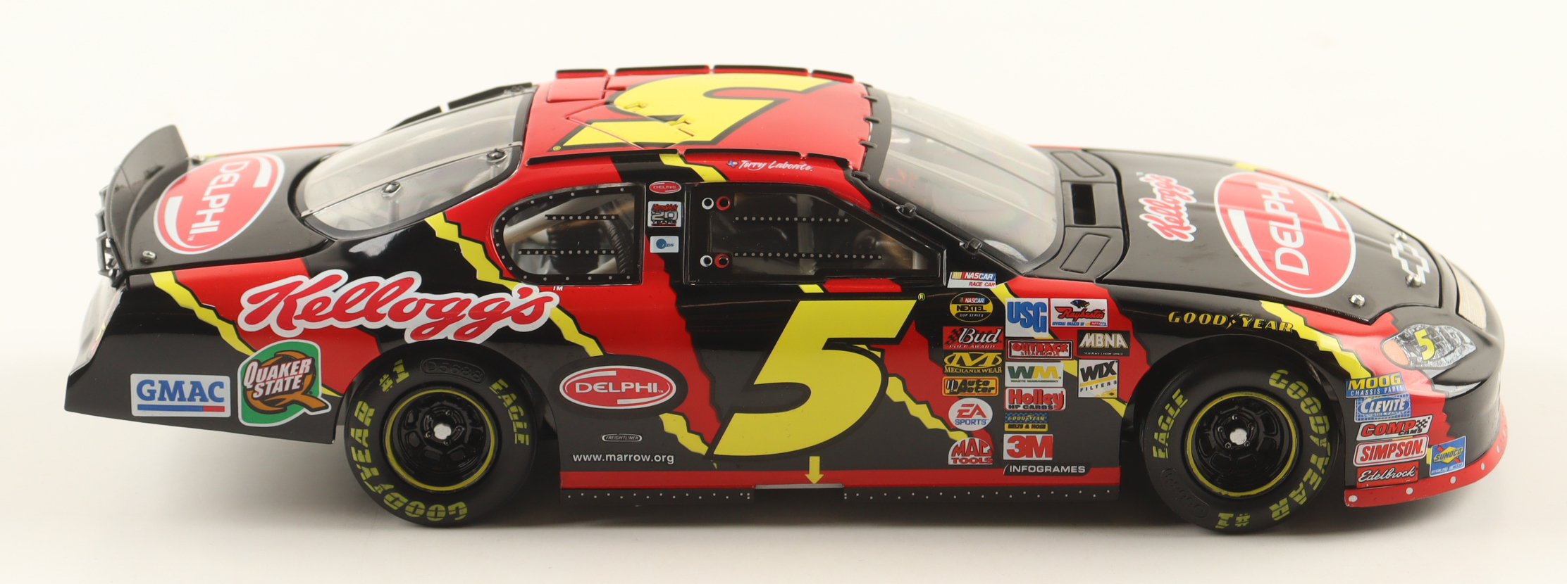 Terry Labonte LE #5 Kellog's Delphi - 2004 Monte Carlo Elite 1:24 Scale Diecast Car at PristineAuction.com Terry Labonte LE #5 Kellog's Delphi - 2004 Monte Carlo Elite 1:24 Scale Diecast Car at PristineAuction.com