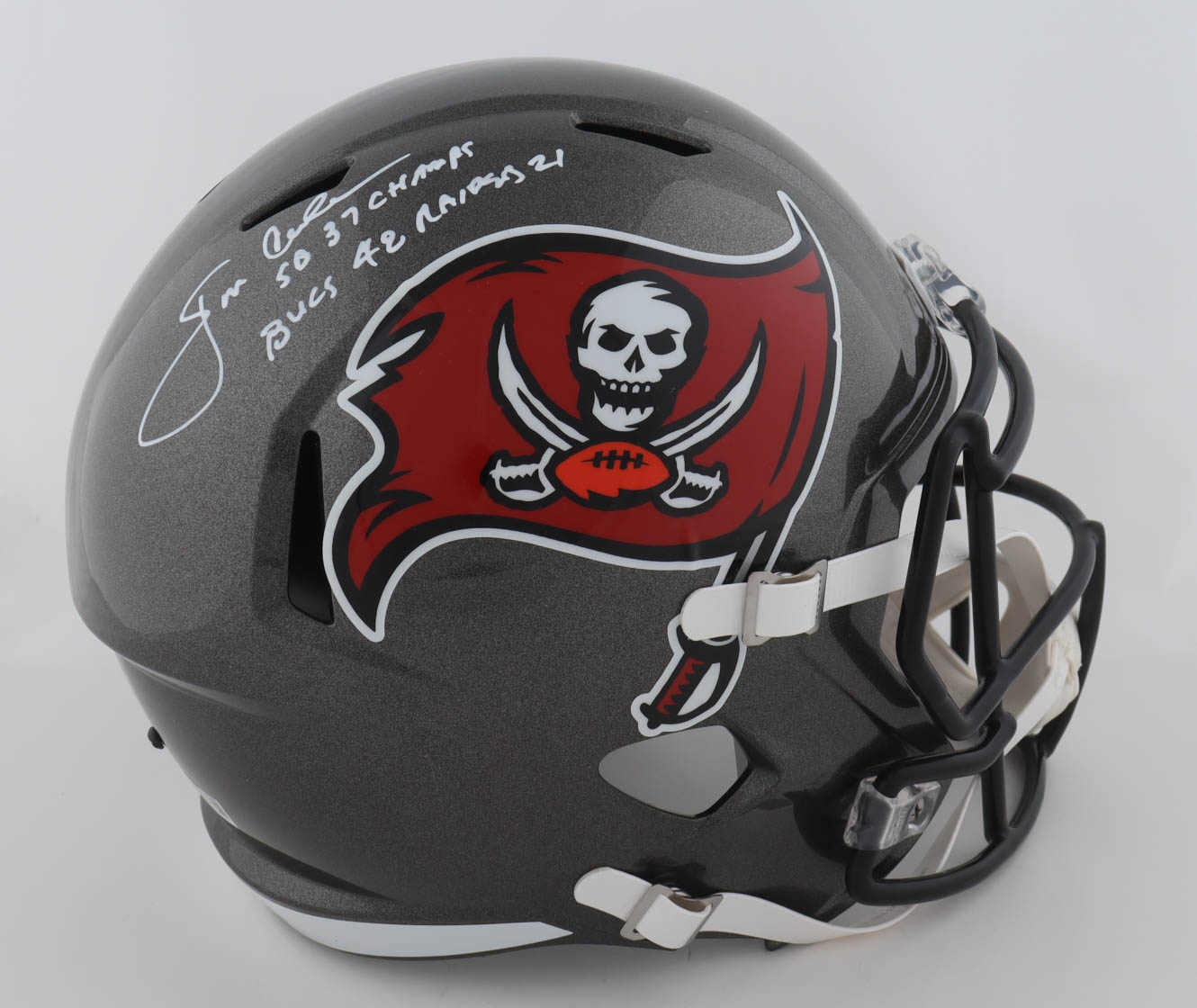 Jon Gruden Signed Buccaneers Full-Size Speed Helmet Inscribed "SB 37 Champs" & "Bucs 42 Raiders 21" (Beckett) at PristineAuction.com Jon Gruden Signed Buccaneers Full-Size Speed Helmet Inscribed "SB 37 Champs" & "Bucs 42 Raiders 21" (Beckett) at PristineAuction.com
