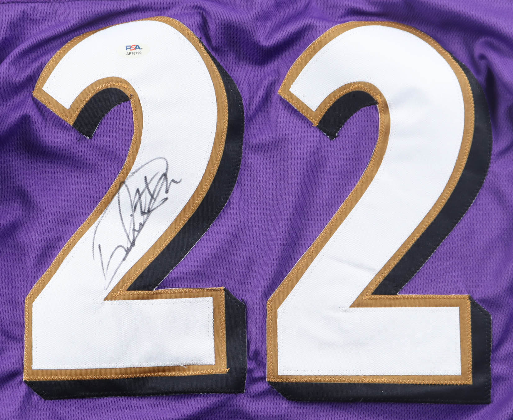 Derrick Henry Signed Jersey (PSA) at PristineAuction.com Derrick Henry Signed Jersey (PSA) at PristineAuction.com