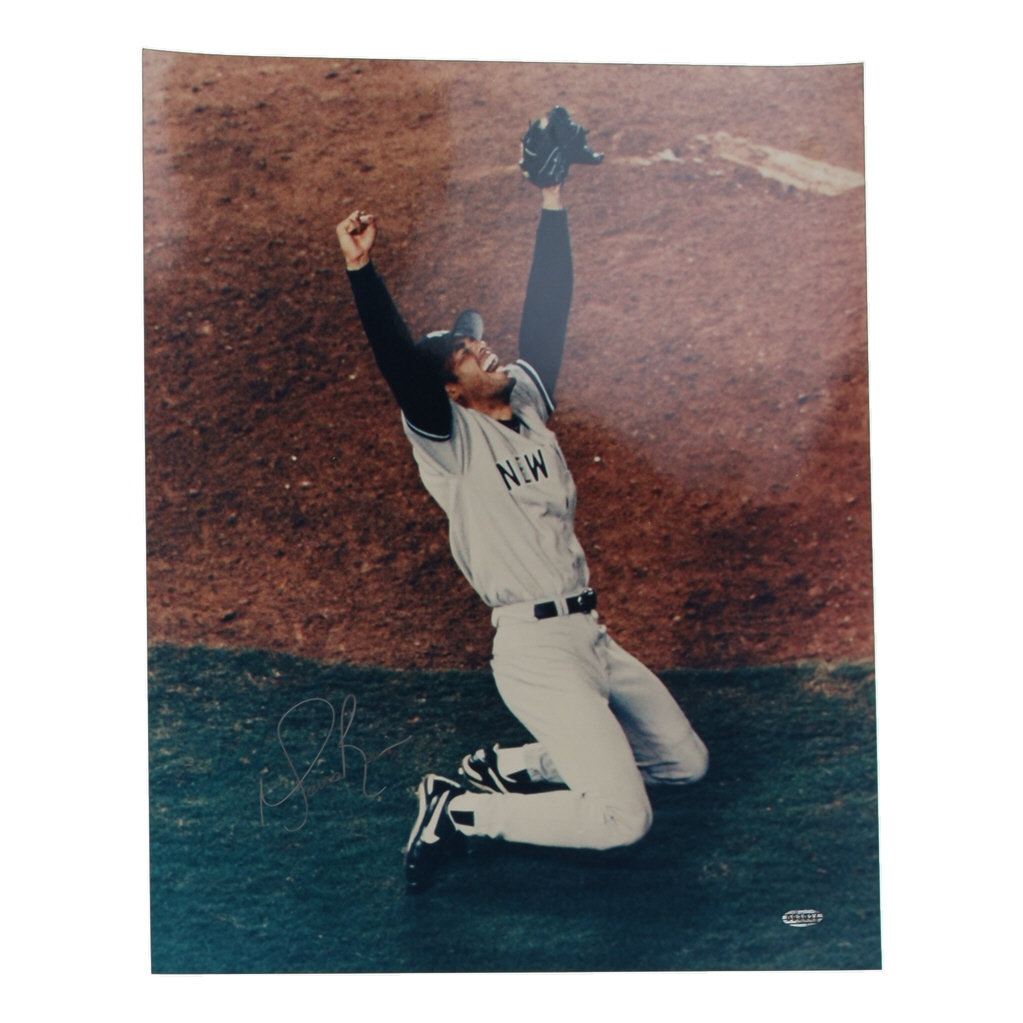 Mariano Rivera Signed Yankees 16x20 Photo (Steiner) at PristineAuction.com Mariano Rivera Signed Yankees 16x20 Photo (Steiner) at PristineAuction.com