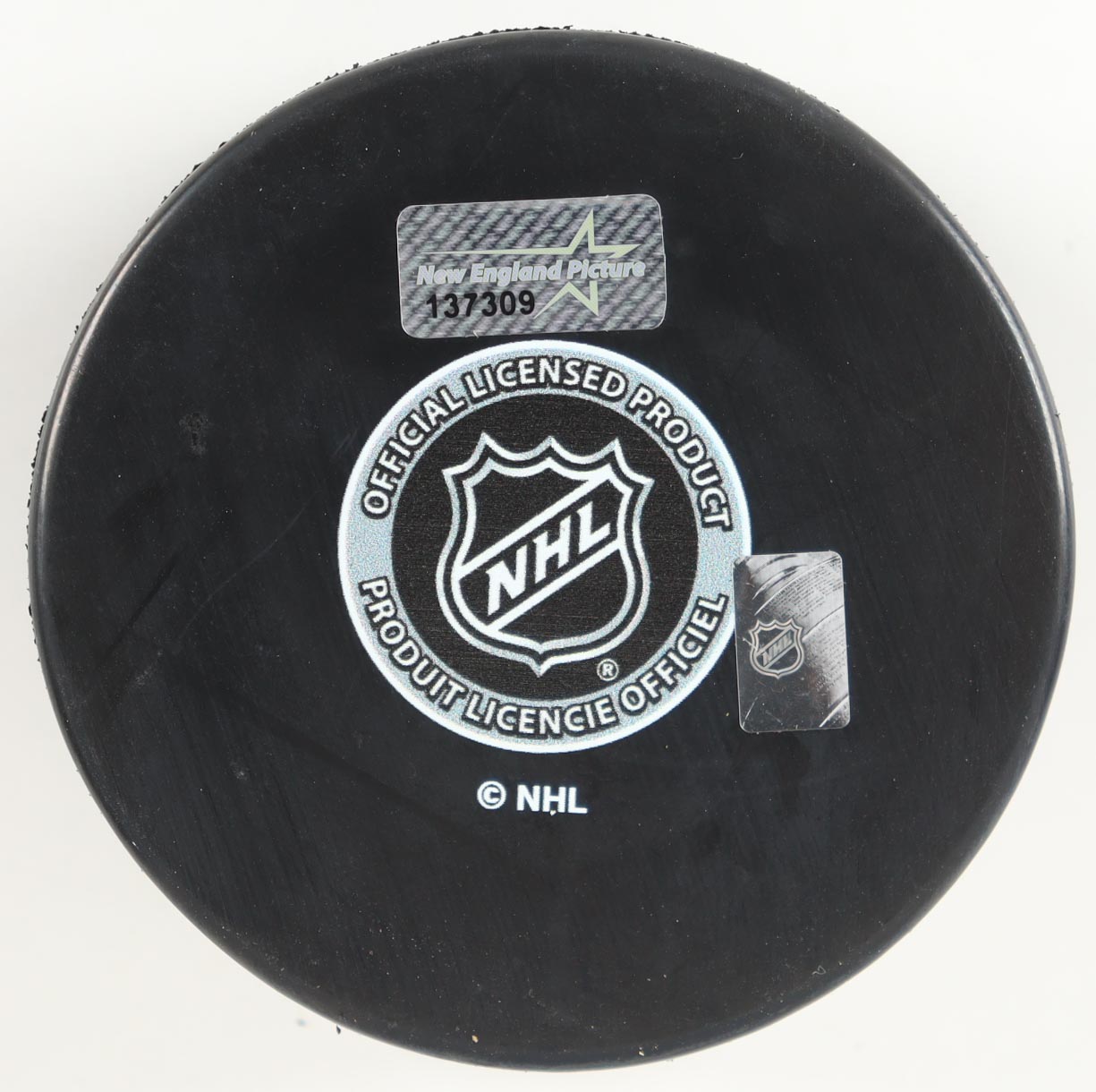Yvan Cournoyer Signed Canadiens Logo Hockey Puck Inscribed "H.O.F. 1982" (New England Picture) at PristineAuction.com Yvan Cournoyer Signed Canadiens Logo Hockey Puck Inscribed "H.O.F. 1982" (New England Picture) at PristineAuction.com