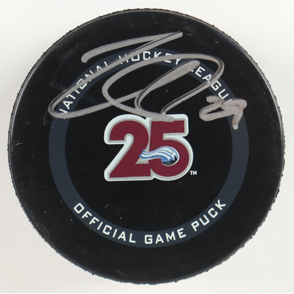 Nathan Mackinnon Signed Avalanche Logo Hockey Puck (Fanatics) at PristineAuction.com