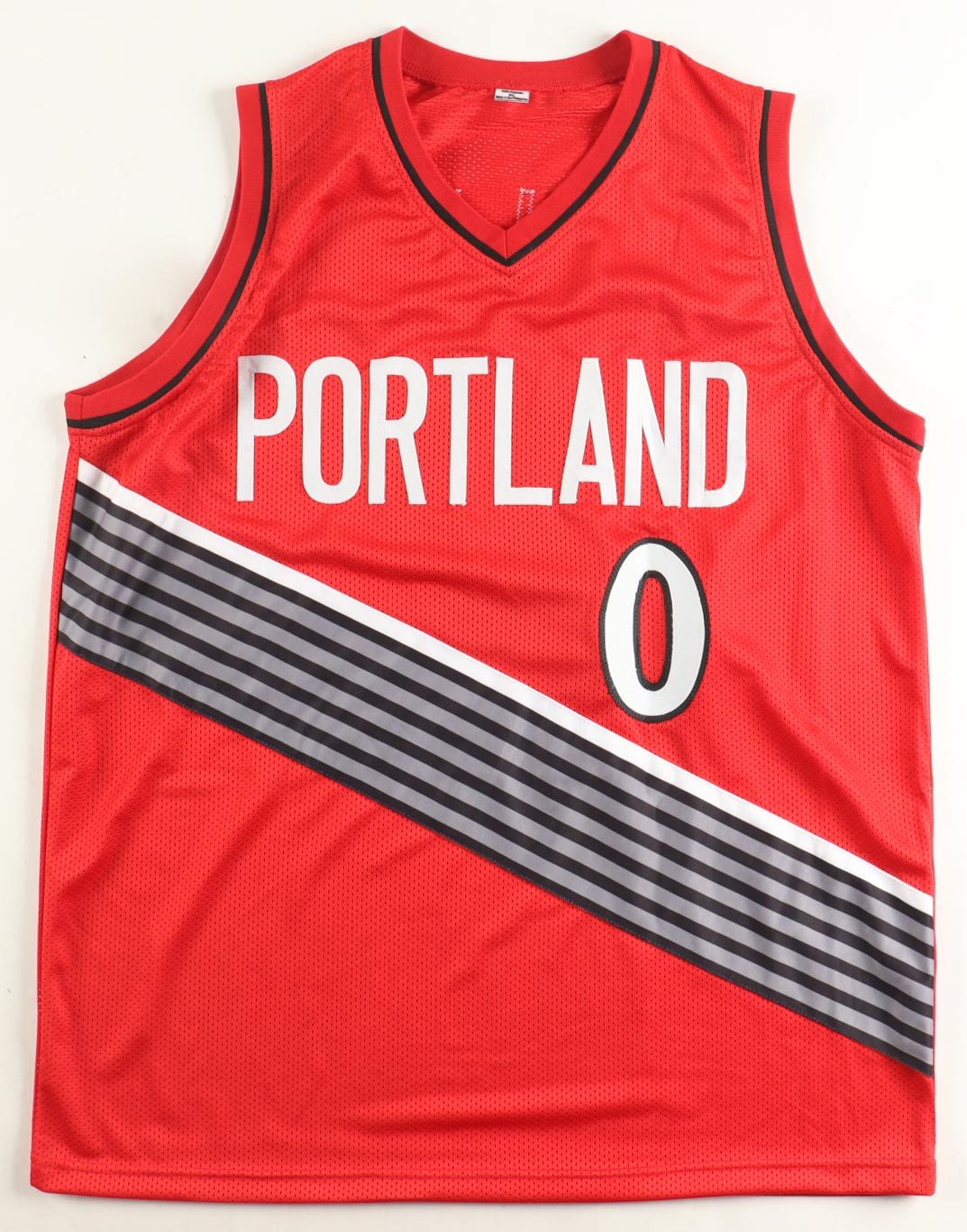 Damian Lillard Signed Jersey (JSA) at PristineAuction.com Damian Lillard Signed Jersey (JSA) at PristineAuction.com