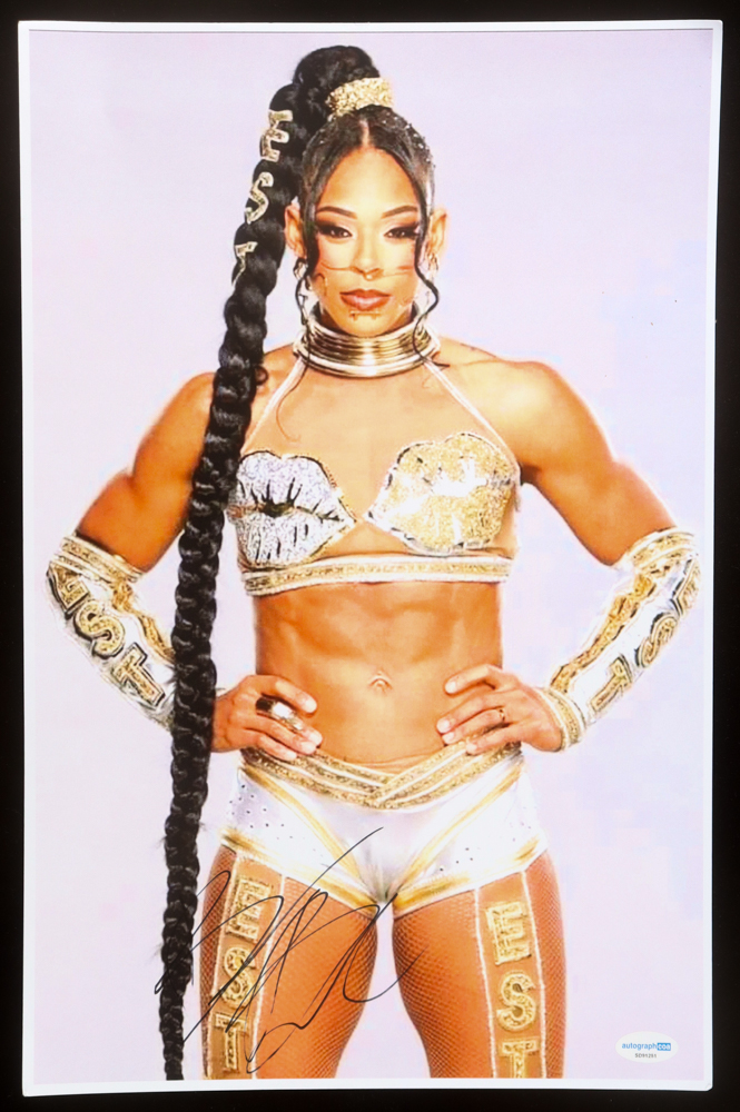 Bianca Belair Signed WWE 11x17 Photo (ACOA) at PristineAuction.com Bianca Belair Signed WWE 11x17 Photo (ACOA) at PristineAuction.com