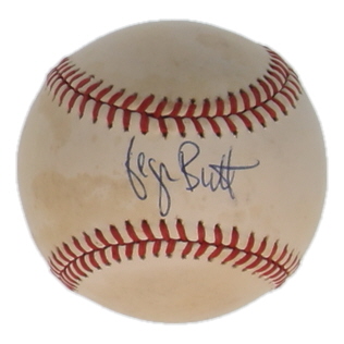 George Brett Signed OAL Baseball (JSA) at PristineAuction.com George Brett Signed OAL Baseball (JSA) at PristineAuction.com