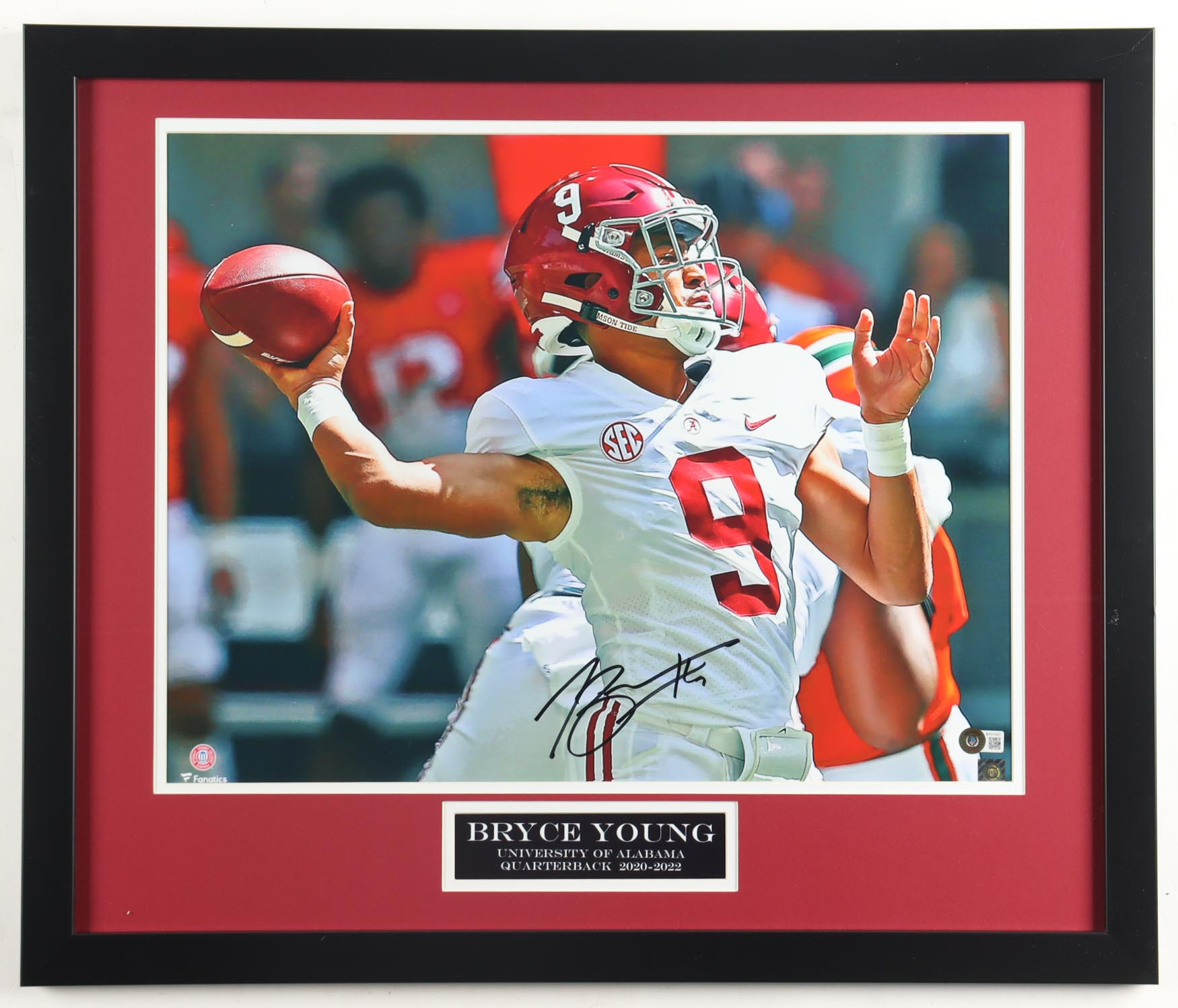 Bryce Young Signed Alabama Crimson Tide Custom Framed Photo Display (Beckett) at PristineAuction.com Bryce Young Signed Alabama Crimson Tide Custom Framed Photo Display (Beckett) at PristineAuction.com