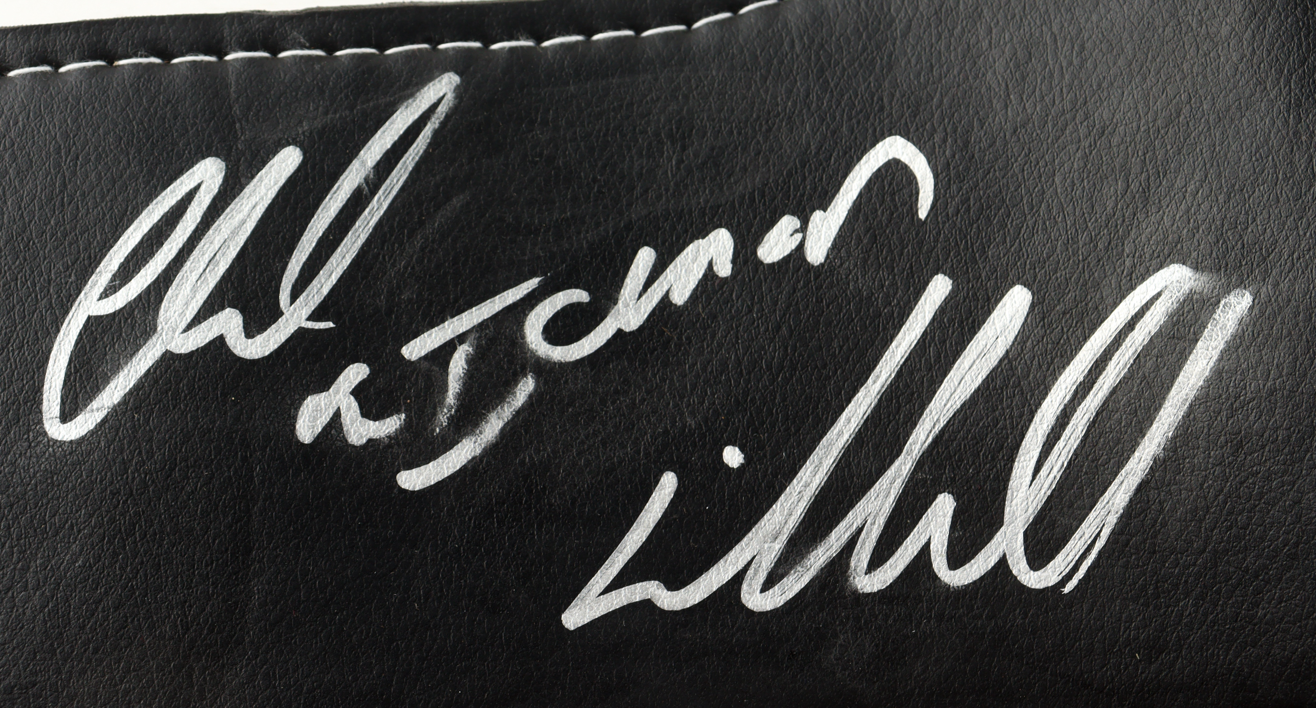 Chuck "The Iceman" Liddell Signed UFC Championship Belt (TriStar) at PristineAuction.com Chuck "The Iceman" Liddell Signed UFC Championship Belt (TriStar) at PristineAuction.com