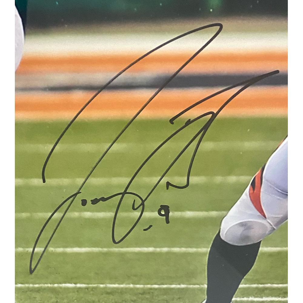 Joe Burrow Signed Bengals Custom Framed Photo (Fanatics) at PristineAuction.com Joe Burrow Signed Bengals Custom Framed Photo (Fanatics) at PristineAuction.com