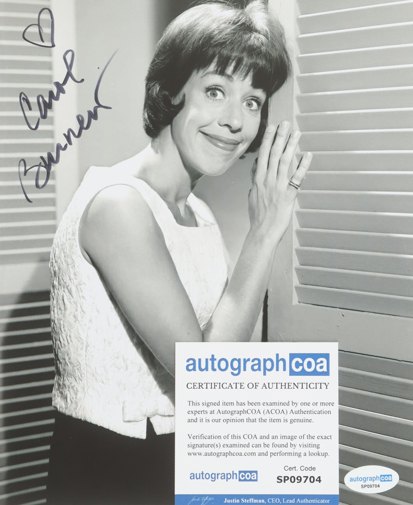 Carol Burnett Signed 8x10 Photo (ACOA) at PristineAuction.com Carol Burnett Signed 8x10 Photo (ACOA) at PristineAuction.com