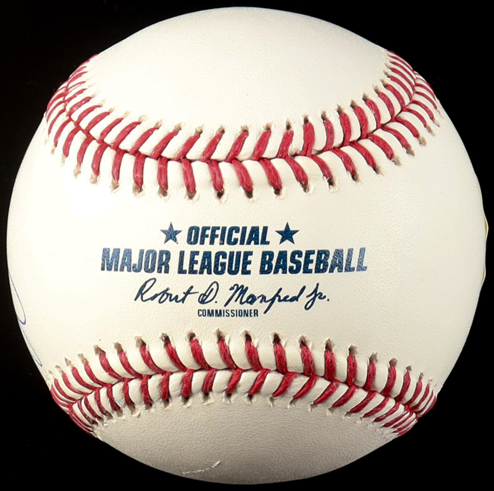 Jeff Bagwell Signed OML Baseball (JSA) at PristineAuction.com Jeff Bagwell Signed OML Baseball (JSA) at PristineAuction.com