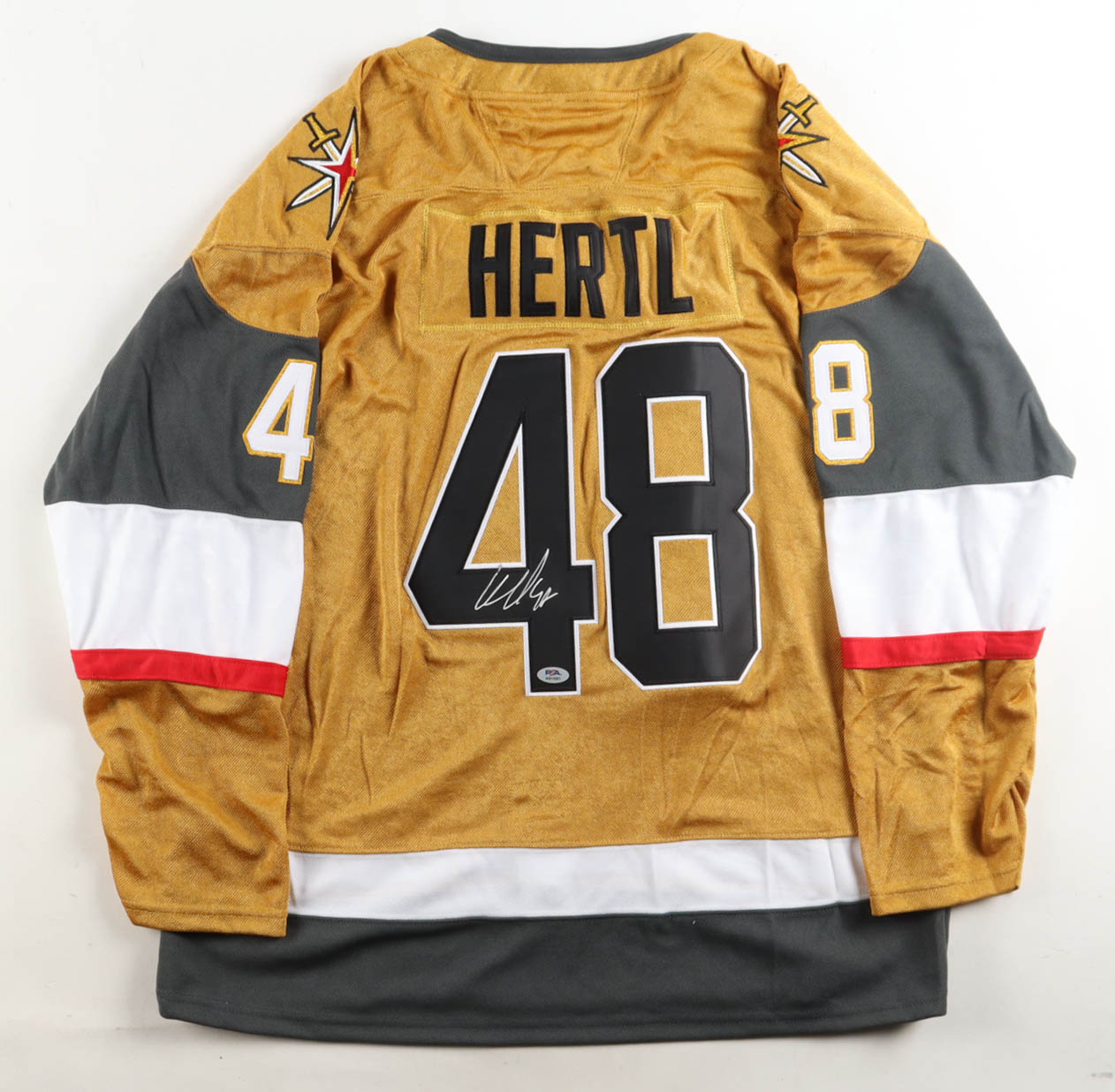 Tomas Hertl Signed Jersey (PSA) at PristineAuction.com Tomas Hertl Signed Jersey (PSA) at PristineAuction.com
